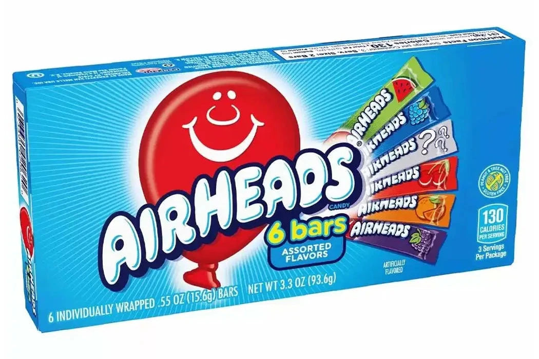 Airheads 6-pack blauwe verpakking met rood ballonlogo en losse snoepsticks