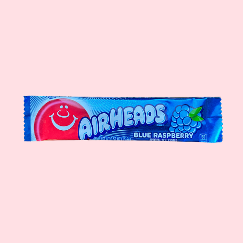 Blauwe Airheads blue raspberry snoepstick met rood ballonlogo