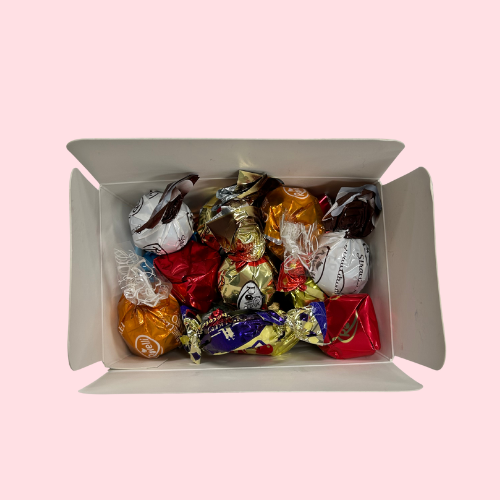 Bonbondoosje 150g chocolade met toffee, oranje rood wit en paarse