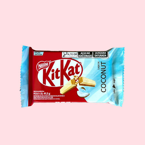 KitKat Coconut in blauw-rode verpakking met KitKat-logo