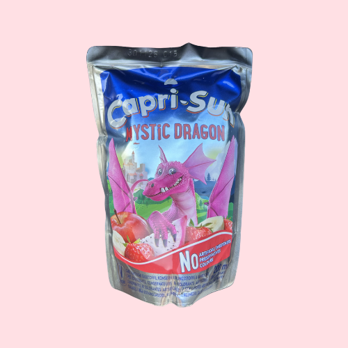 Capri Sun Mystic Dragon fruitig drankje in zakje met draak er op 