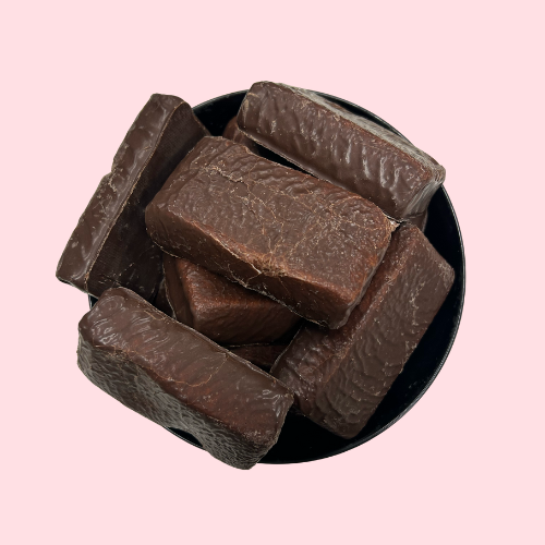 Chocolade spek in zwart bakje