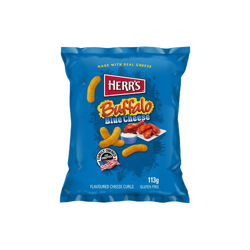 Herr’s Blue Cheese Chips in blauwe verpakking met kip en saus