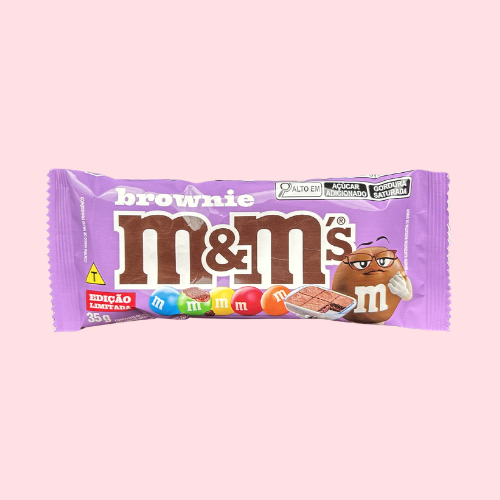 M&M's Brownie paarse verpakking met m&m's en M&M's Logo
