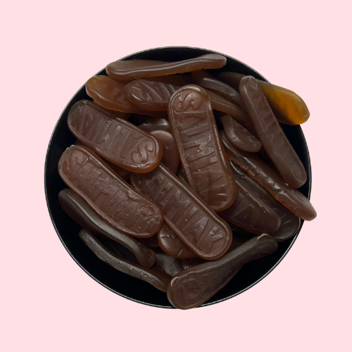 Salmiak repen bruinig in zwart bakje