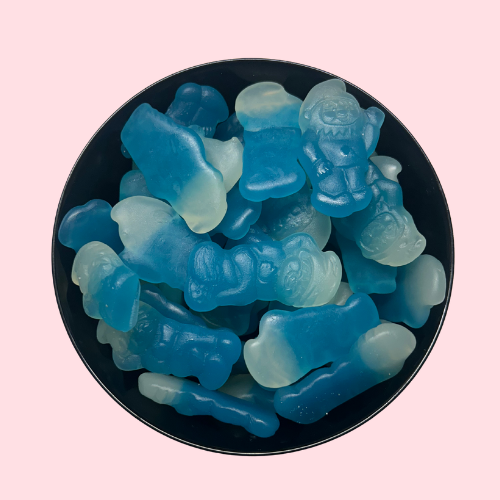 Blauw-grijze smurfensnoepjes in zwart bakje