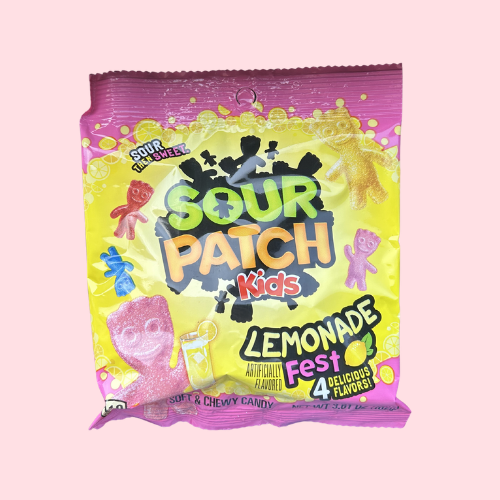 Sour Patch Kids Lemonade Fest roze met gele verpakking met sour patch logo